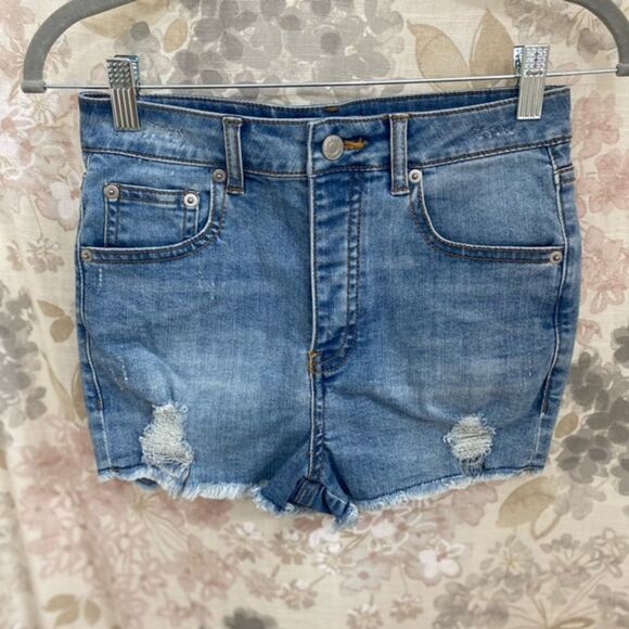 NWT Buttonfly Denim Shorts - Picture 5 of 5